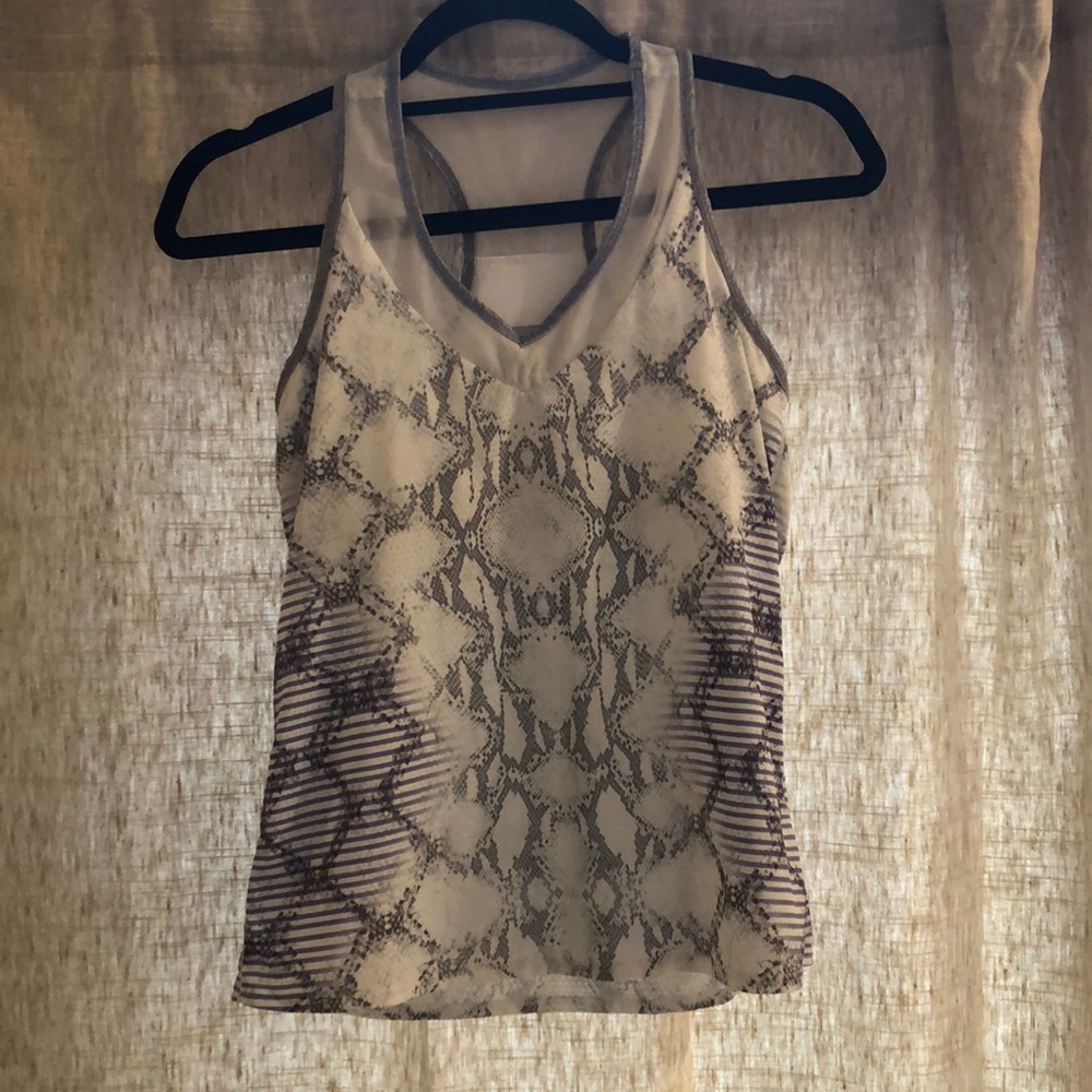 Women’s athletic tank